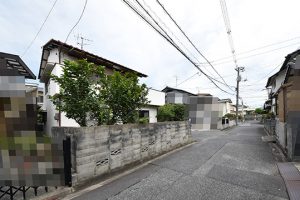 廿日市市佐方1丁目の解体前の前面道路を撮影した画像