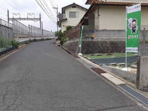 六本松1丁目売却土地の前面道路西向きの写真