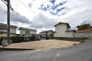 広島市佐伯区千同3丁目の買取土地の更地外観