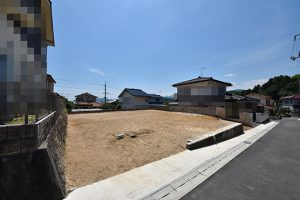 広島市安佐南区伴東2丁目の土地の全景写真