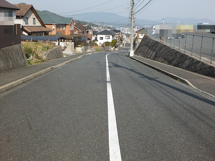 前面道路も広く閑静な住宅街の土地