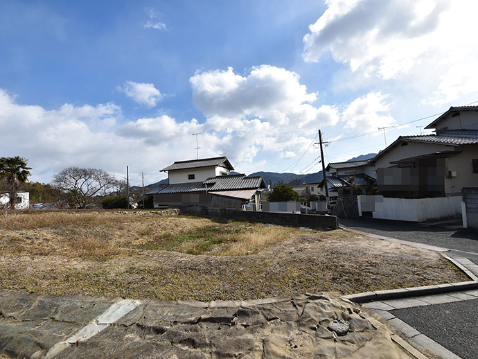 土地面積94.48坪の造成前の全景写真