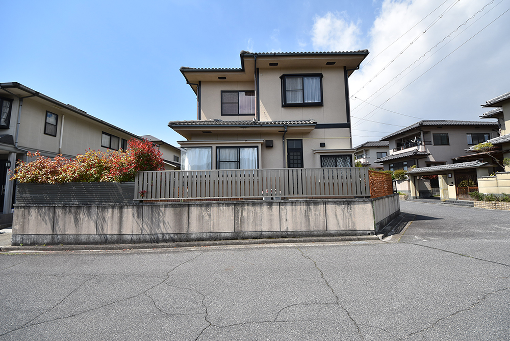 藤の木3丁目専任媒介の中古住宅外観写真