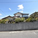 沖塩屋3丁目古家付き現地外観写真　正面2